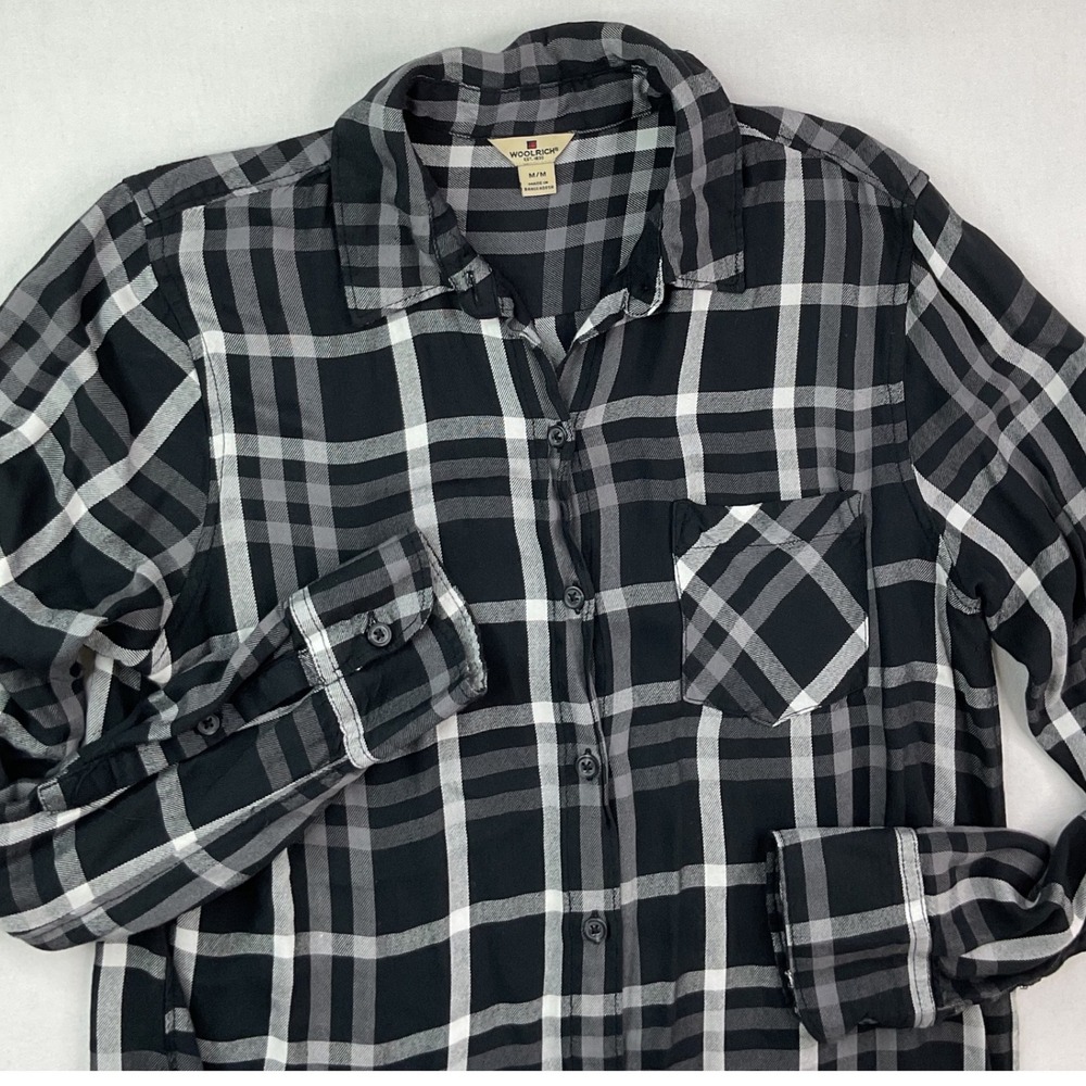 Woolrich Plaid Shirt Womens M Black White Rayon Button Down Long Sleeve Top